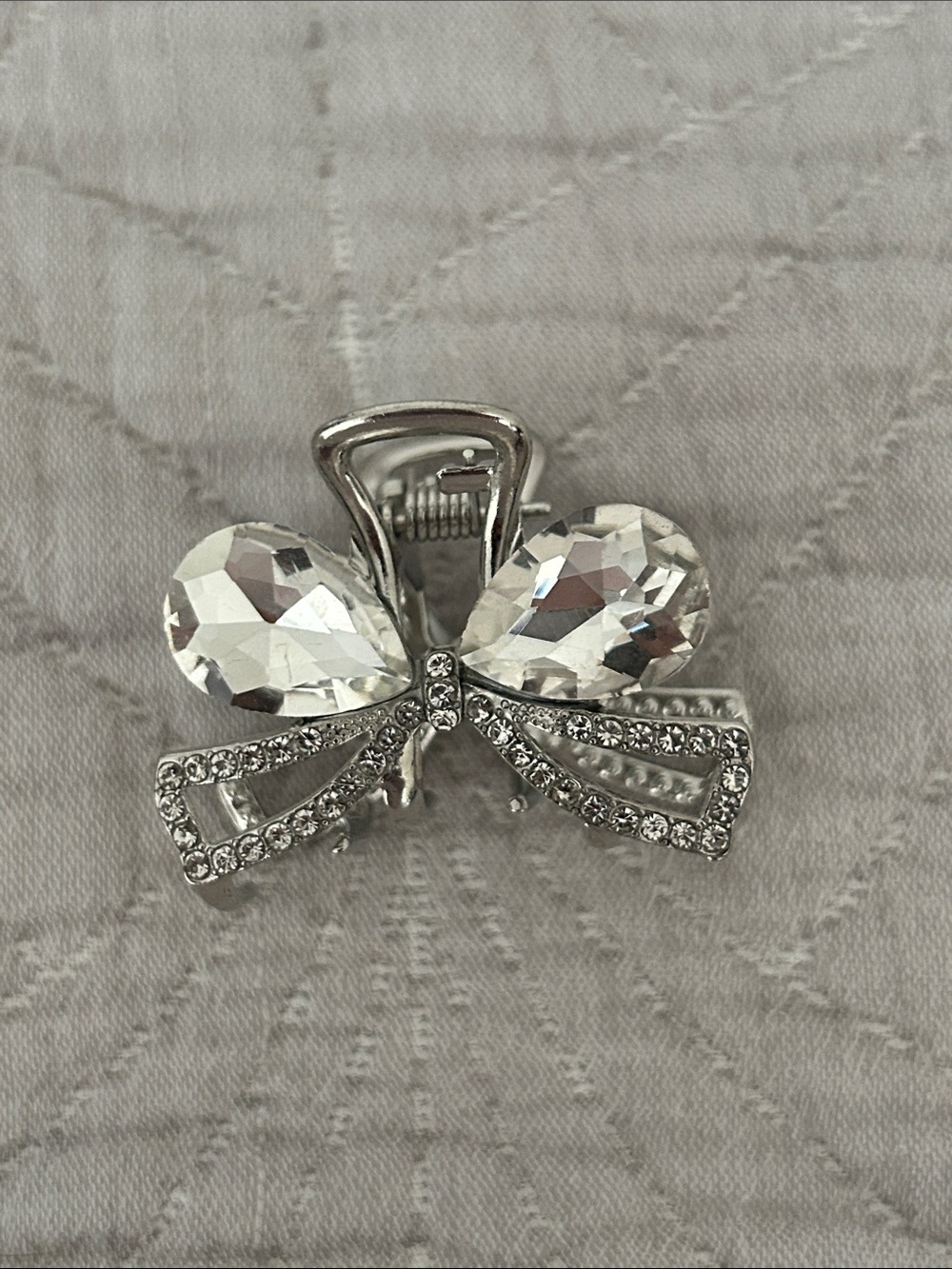Crystal Bow Hair Clip - Silver Clear